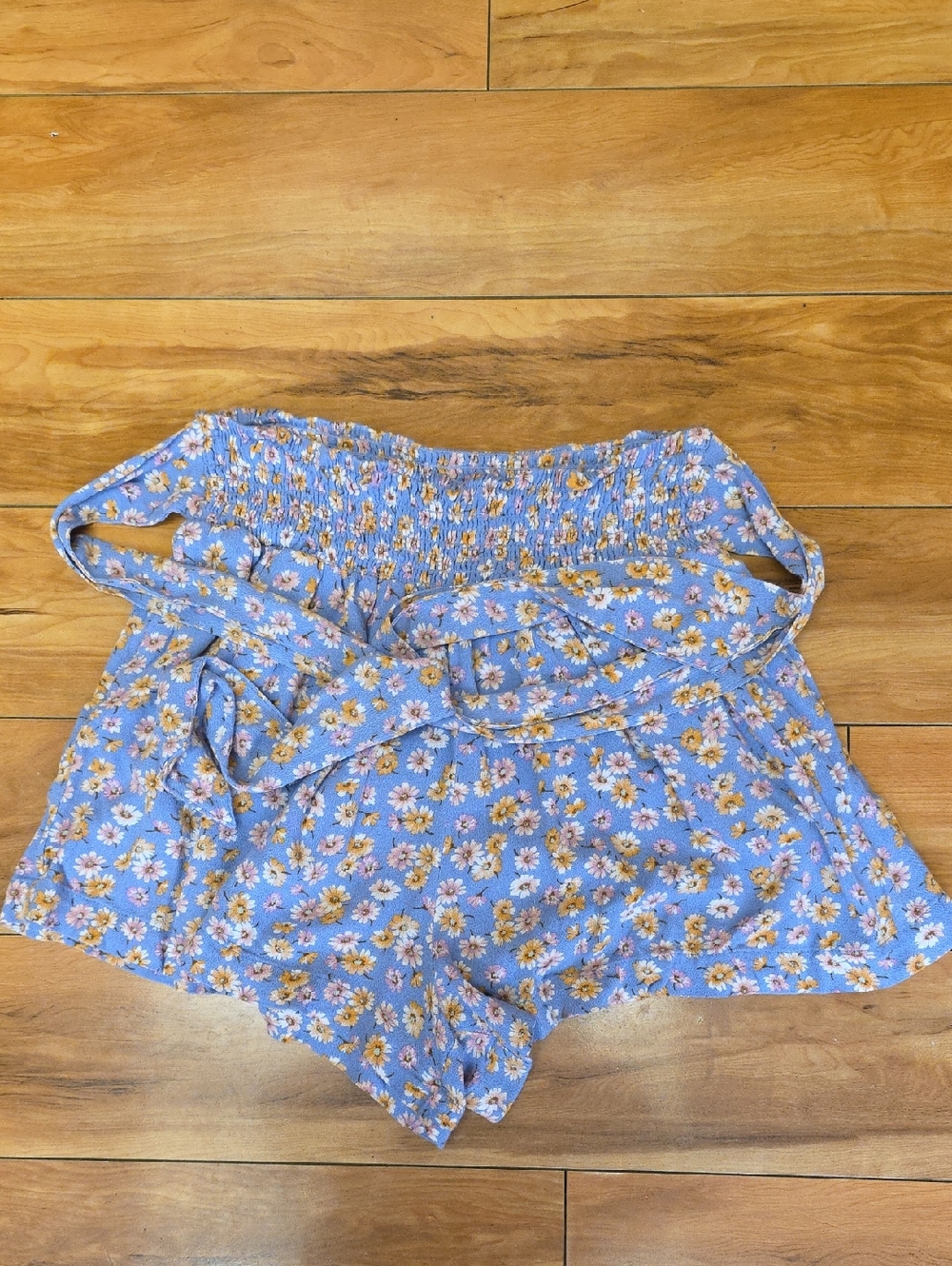 American Eagle Outfitters Lavender Floral Smocked-Waist Women’s Shorts